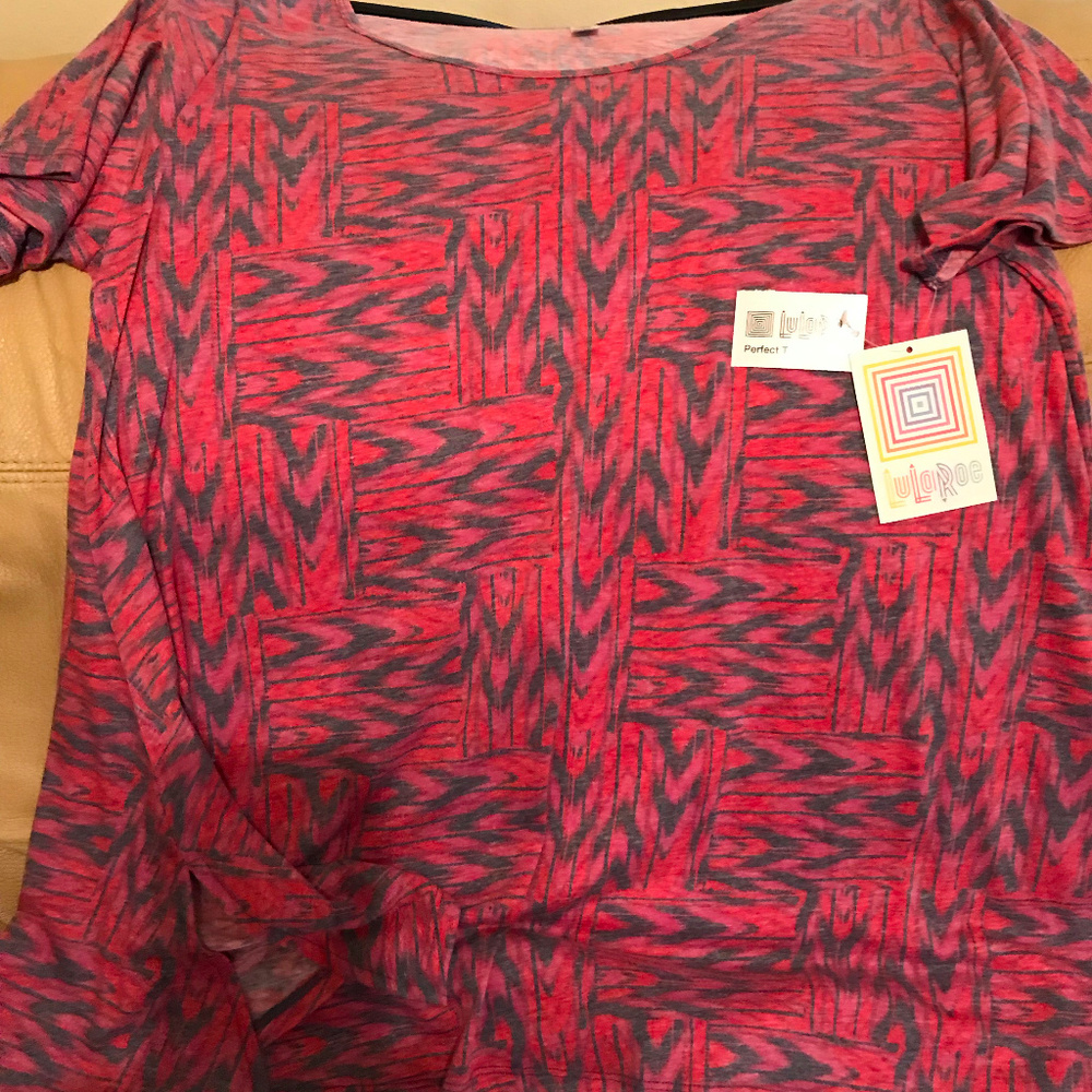 LuLaRoe Perfect T